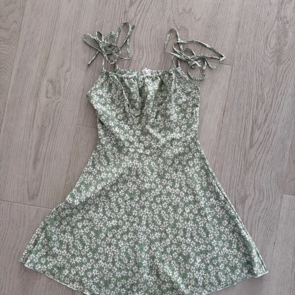 Old Navy Green Floral Maxi Dress